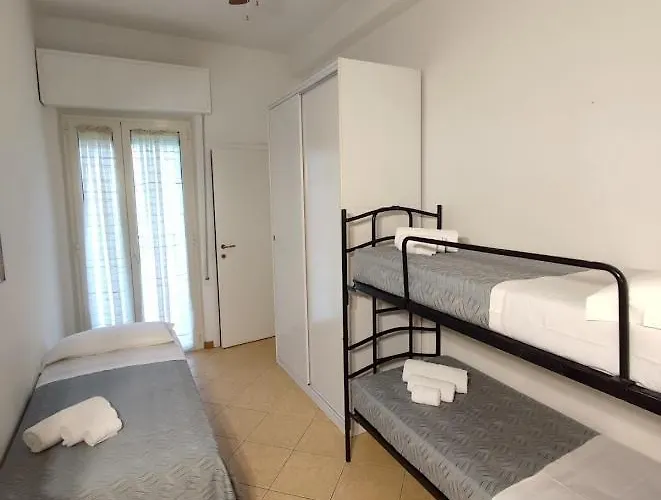 Athena Hotell 3*