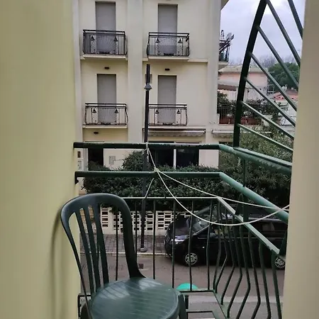 Hotell Athena 3*